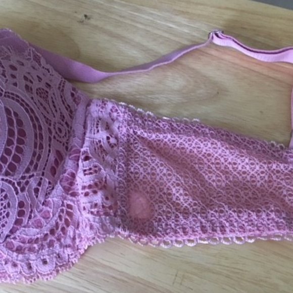 Bra - Picture 3 of 3